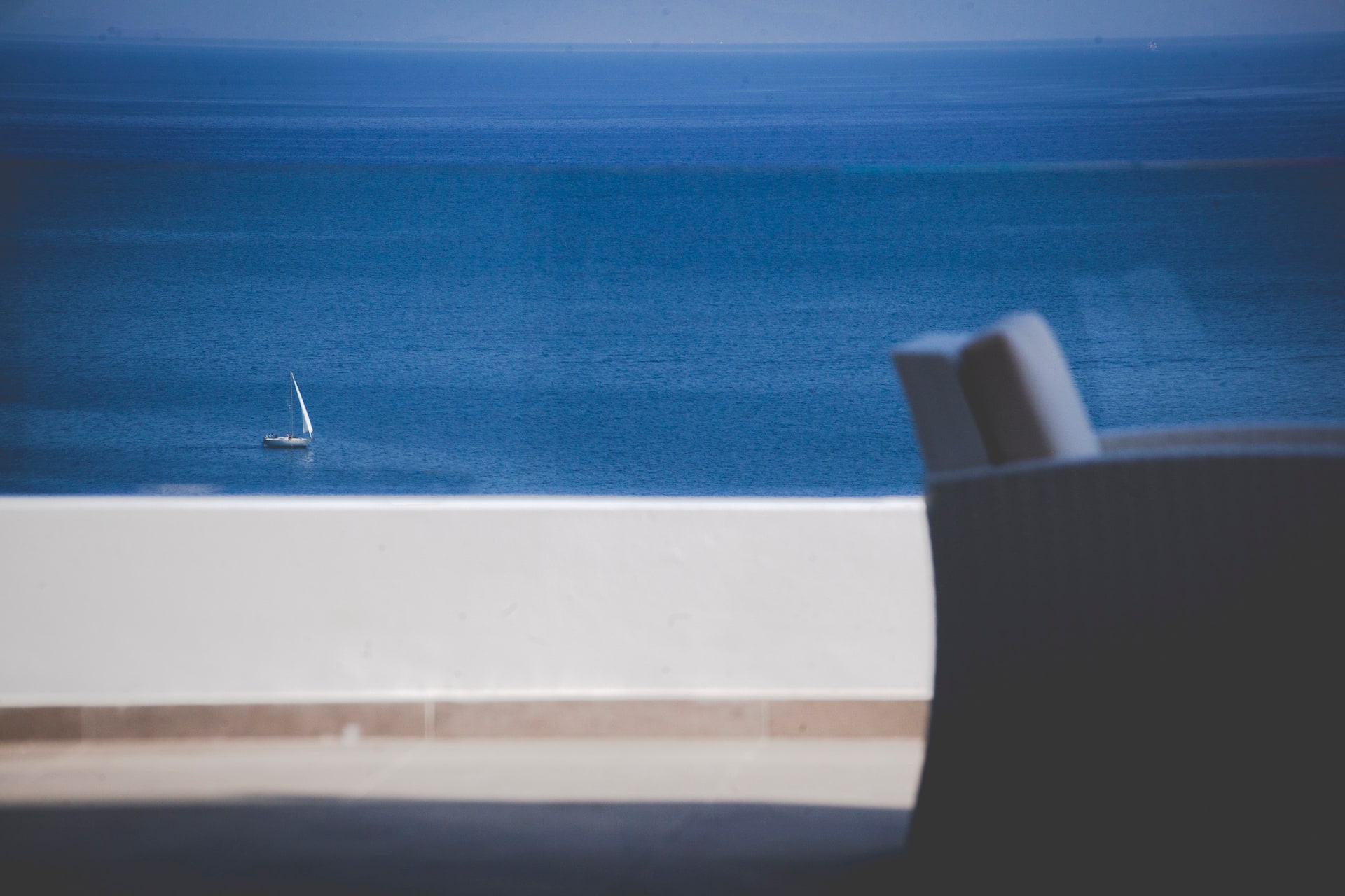 Villa ALGEOS suspended between sky and blue sea — foto 5
