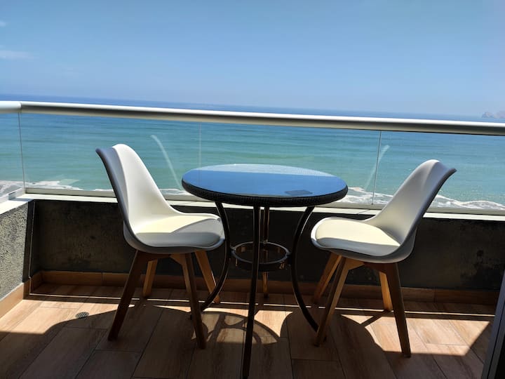 Panoramic Ocean View, Romantic Apartment Condominiums for Rent in San