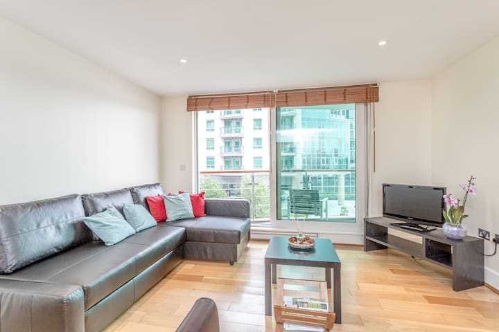 Two Bed Rooms Flat For Rent In Vauxhall Two Bed Rooms Flat For Rent In Vauxhall