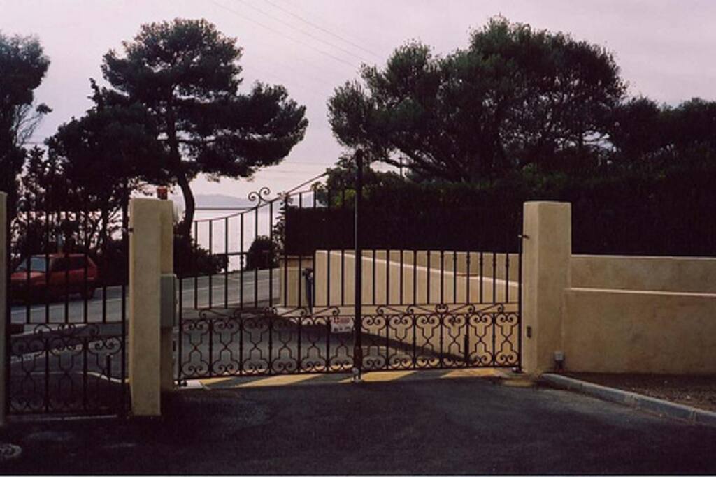 Grille d'entrée