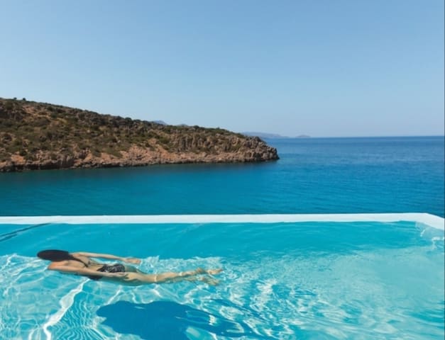 Ville Girasoli : Villa sul mare piscina privata