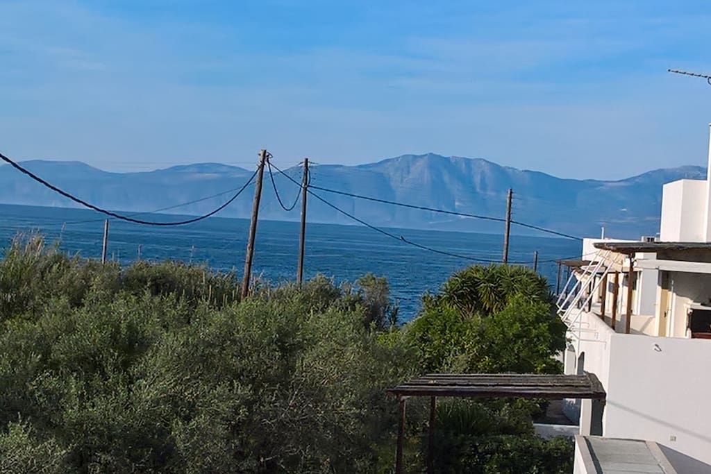 θεα θαλασσαs απο μπαλκονι