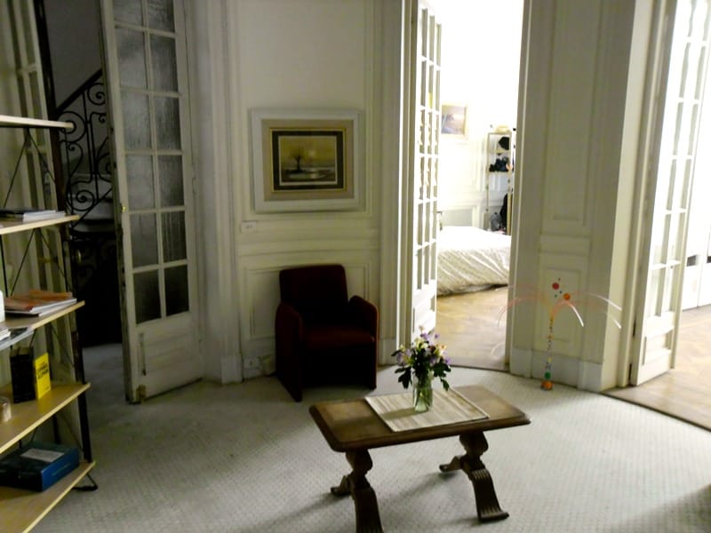 Habitación con baño privado en departamento compartido en Retiro