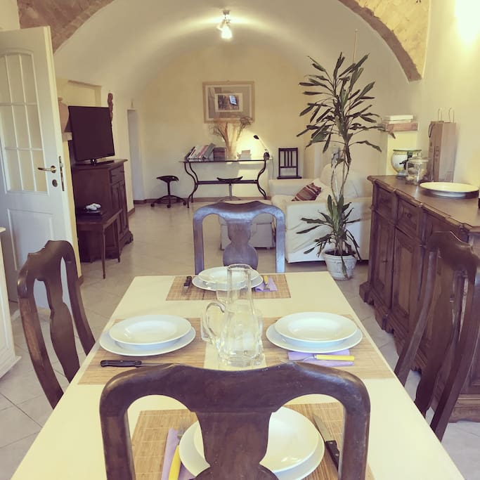 living room /kitchen