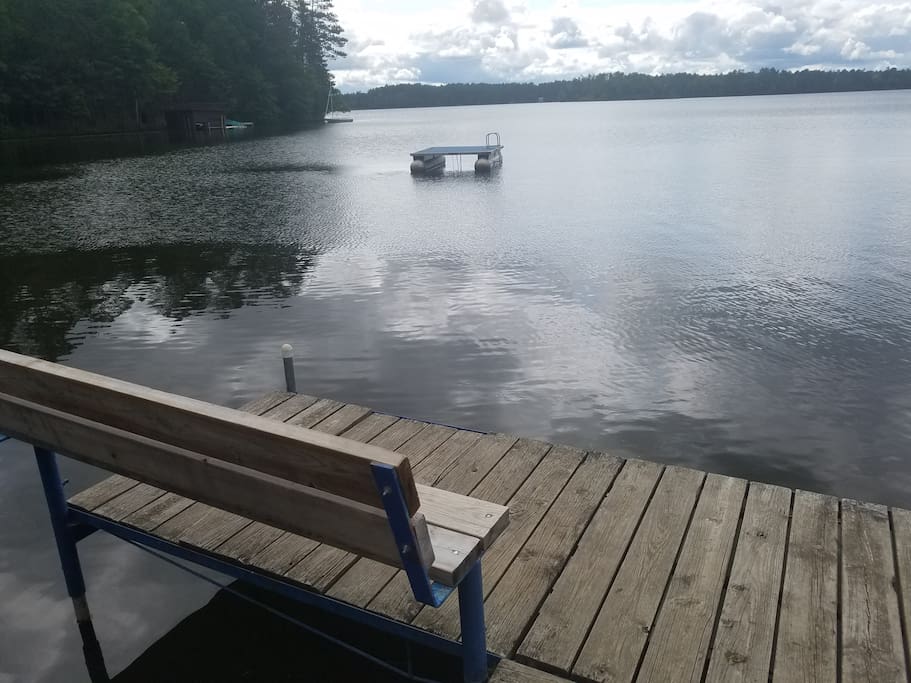 Community dock on Mercer Lake