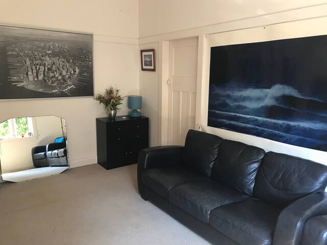 Small sunroom. Sydney Harbour at your doorstep