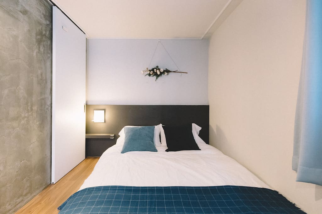 Room 1