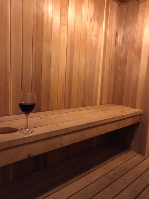 The chalet has a Sauna for extreme relaxation :) You can add water for steam as well.