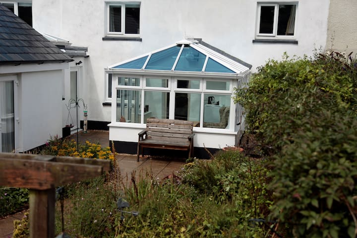 Devon, Okehampton, Northlew, Gratton Farm
