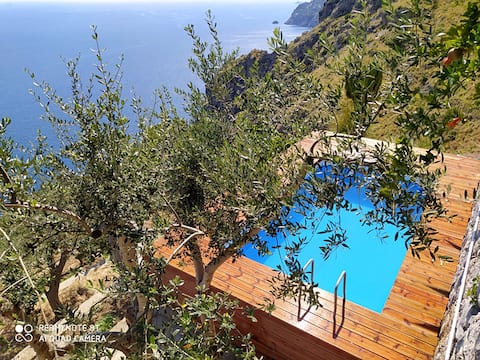 Casa del Cavallo Coastal Farmhouse with pool