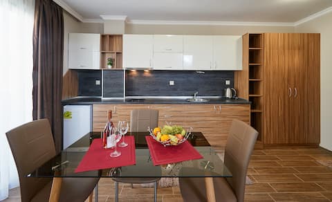 Top Airbnb: Apartment 3 "Bendita House" in Поморие