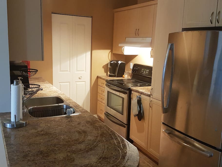 Full Kitchen