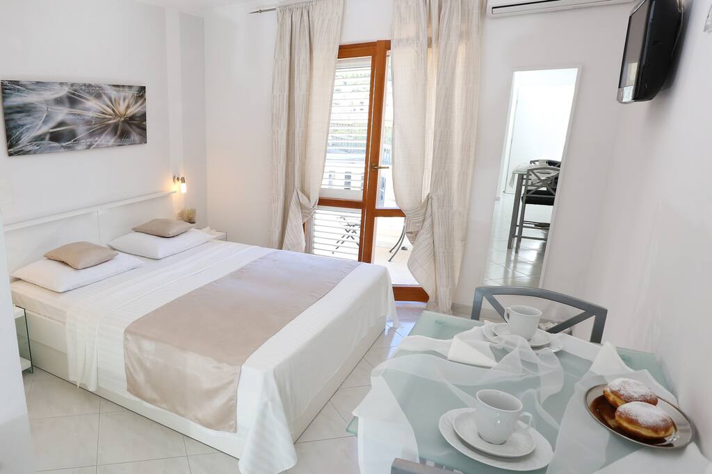 on request bed can be separated