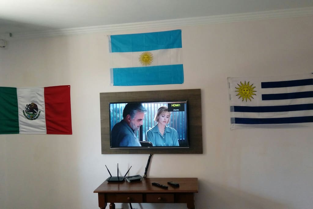 Tv smart com Netflix + TV cabo com todos os canais em HD