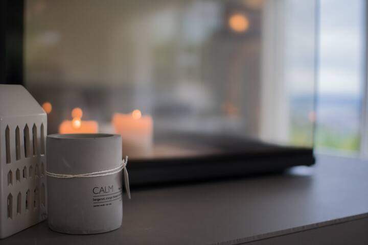 Centrally located house, 3 bedroom, excellent view gallery image 4