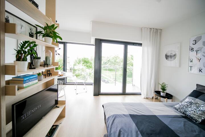 Modern Luxury City & Fair (VAT Invoice)