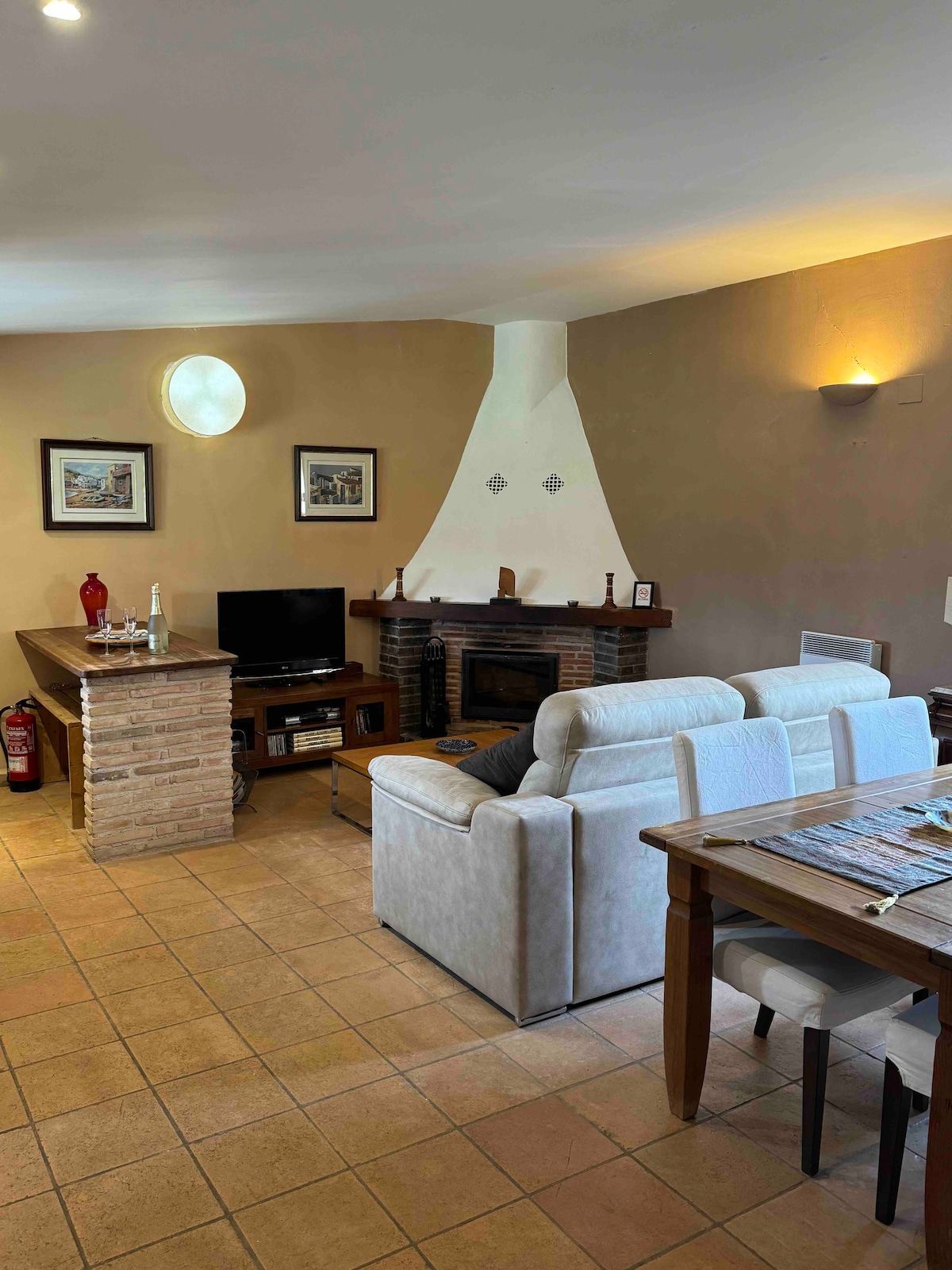 Casita with a hot tub and spectacular views 2