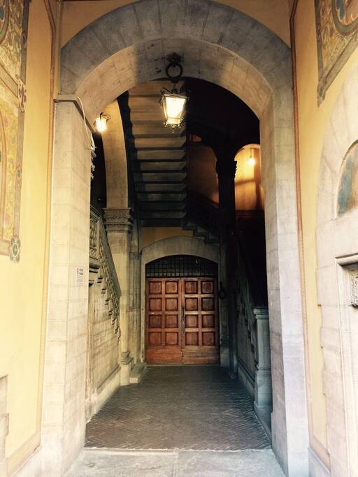 Building entrance - welcome!