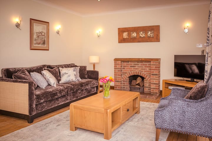 Idyllic Riverside Country Cottage On South Downs - Seaford