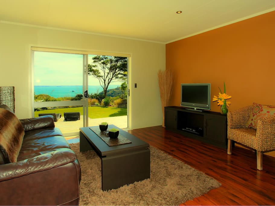 the Pad - Lounge