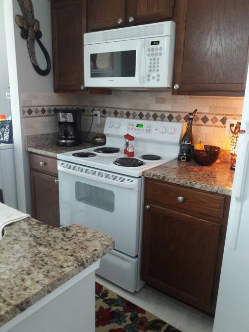 Full accesses to the kitchen