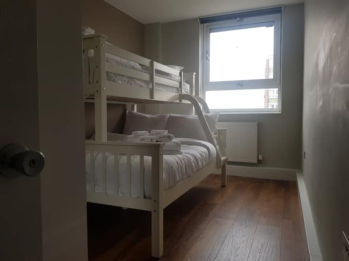 Საძინებელი 2