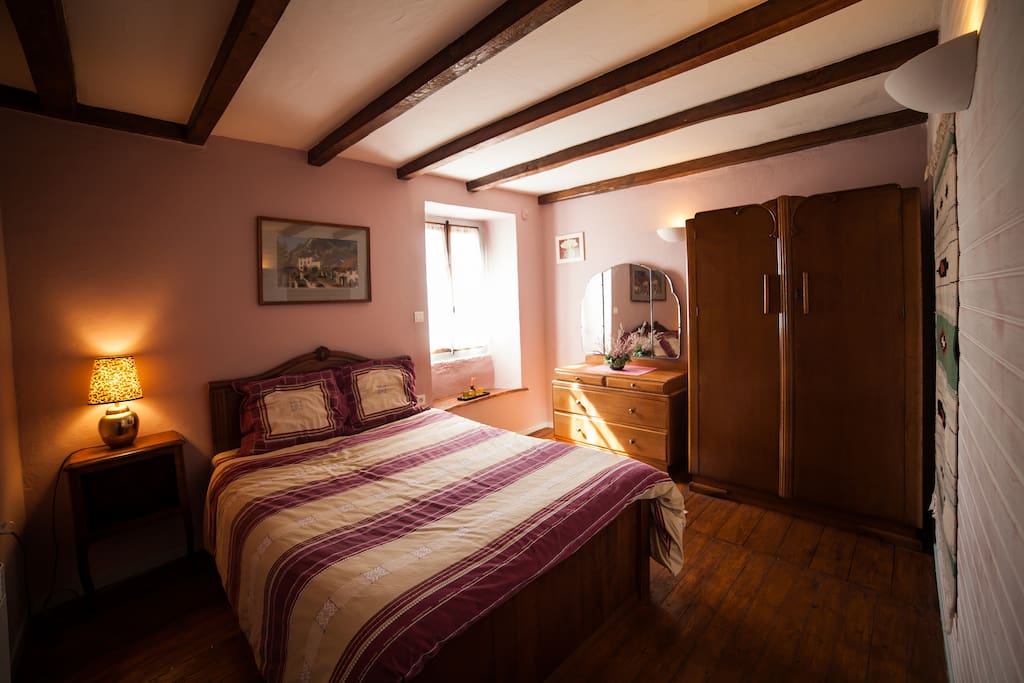 Bedroom with double bed