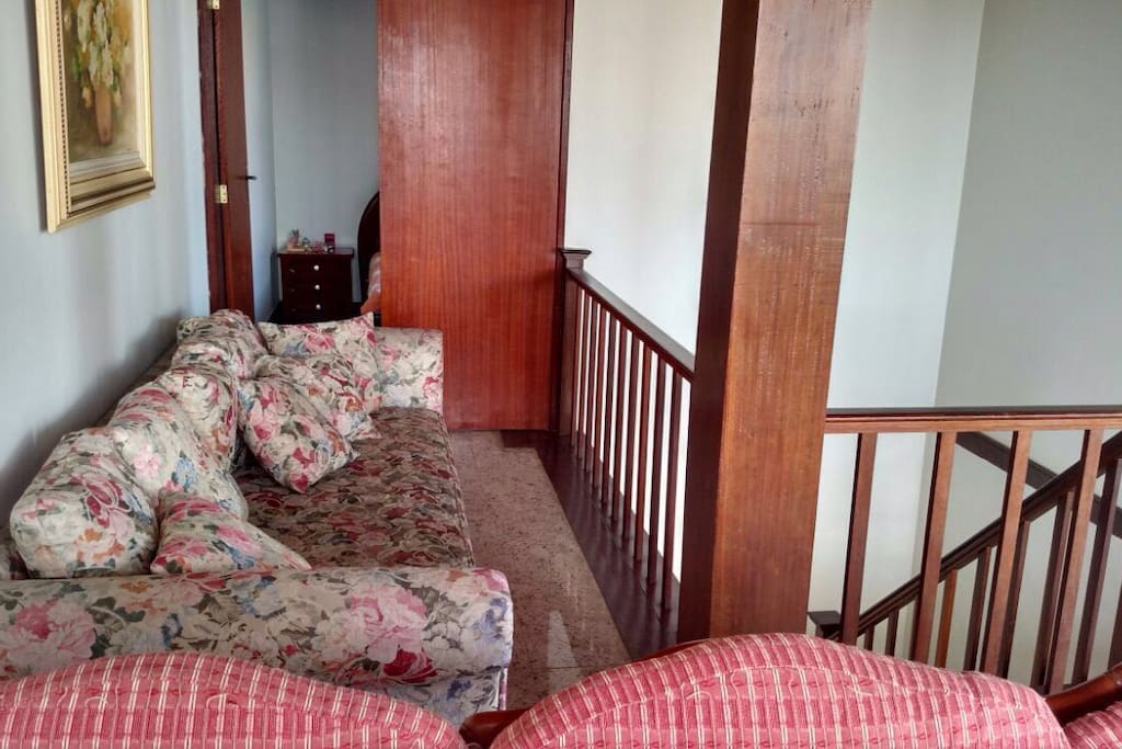 sofá entrada para quarto 2 segundo andar
