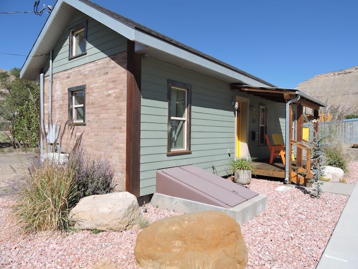 The Artist's River House Bungalows for Rent in Helper, Utah, United States