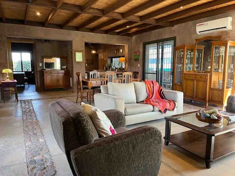 Airbnb con mejor rendimiento: Casa Las Loicas en Tupungato en Departamento Tupungato