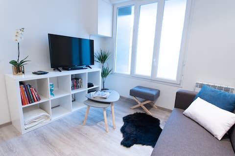 Champagne au pied de la cathédrale.