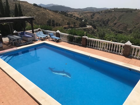 Casa de Los Robles (Sedella)