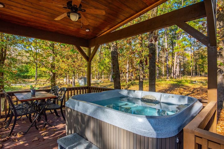 Luxury 1 Bedroom Cabin The Tipsy Squirrel - Hot Tub, 1 Min To Lake. - Oklahoma