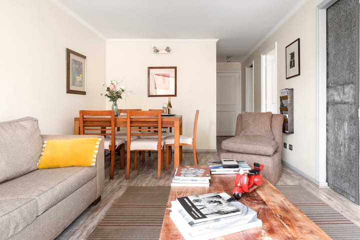 Warm Apartment, 2d/2b Parking In El Golf - チリ サンティアゴ