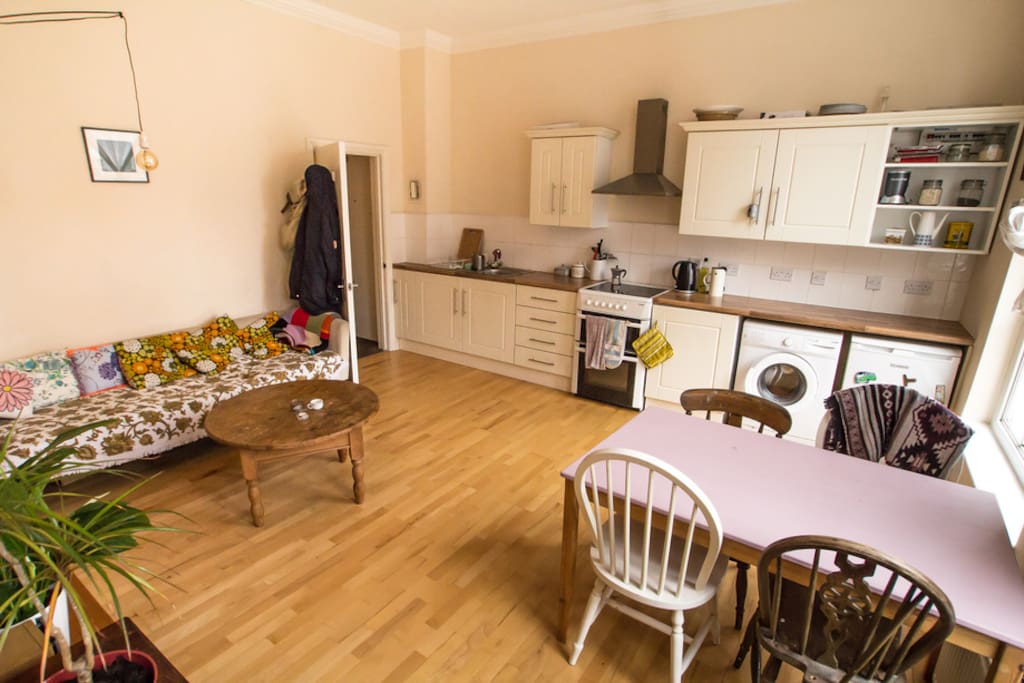 Living Room/Kitchen