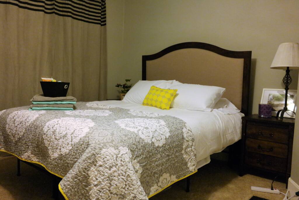 Guest Room 1 :)