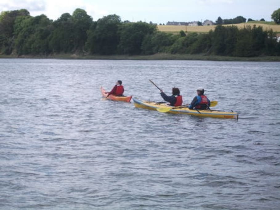 Randonnée sur le Jaudy ou en mer avec La Roche Canoé Kayak, 2 mn de la location