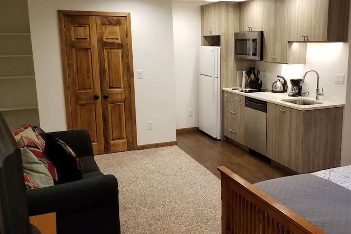 Studio Apartment near Vail and Beaver Creek