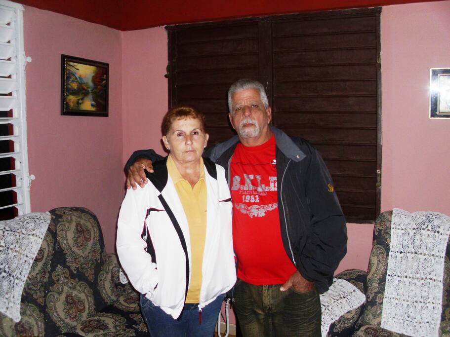 Anfitriones