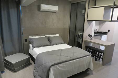 STUDIO 1808 NOVO - Barra Norte - Prédio Beira Mar