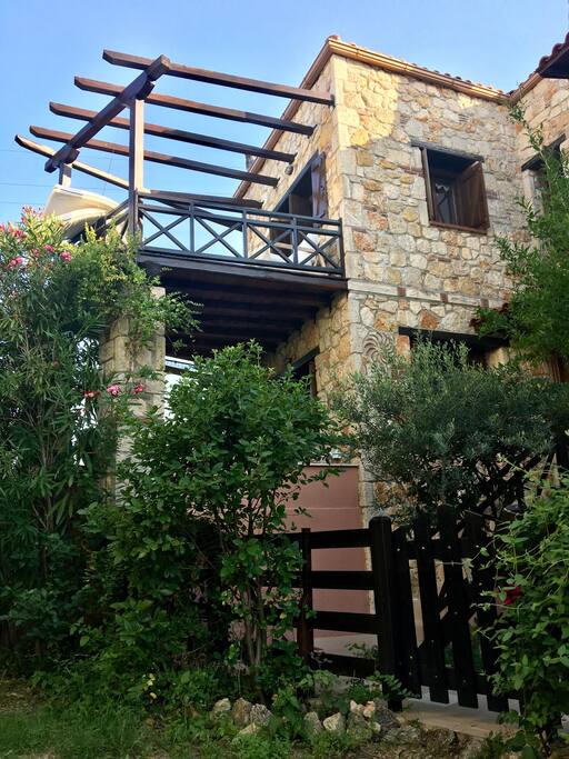 The house from one side