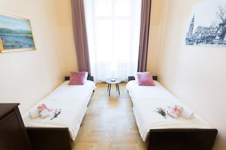 ห้องนอน 1 (ตัวเลือกเตียงแฝด)