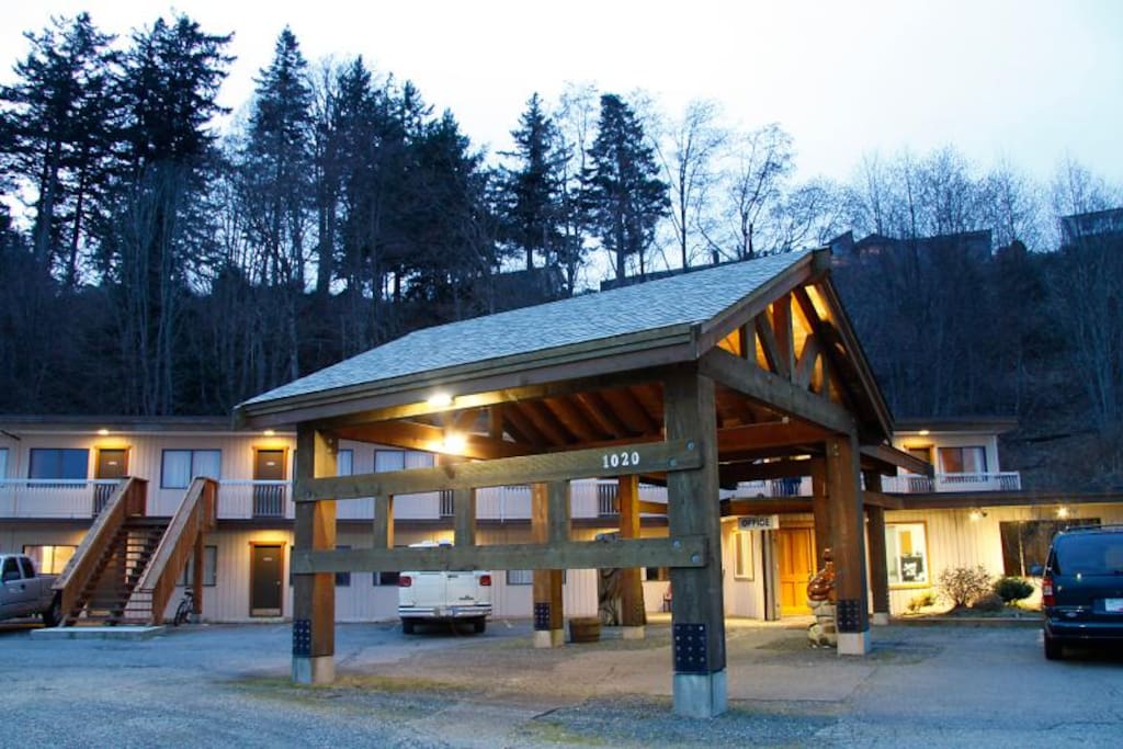 Office/Entrance