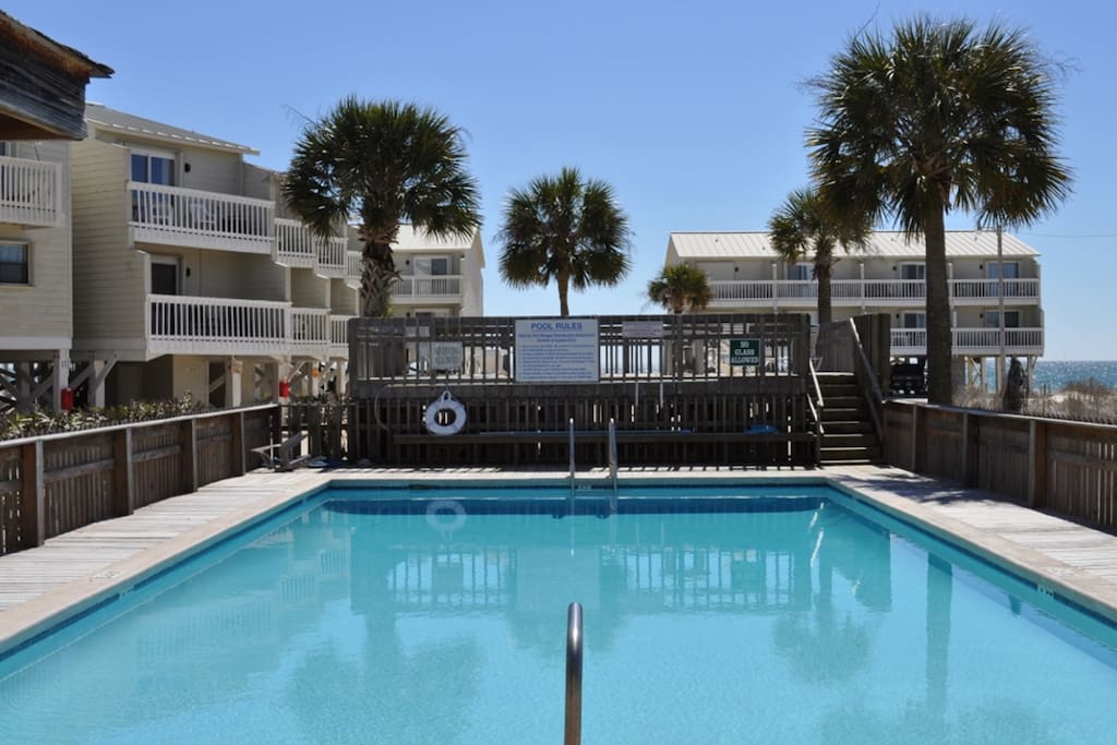 Pool area