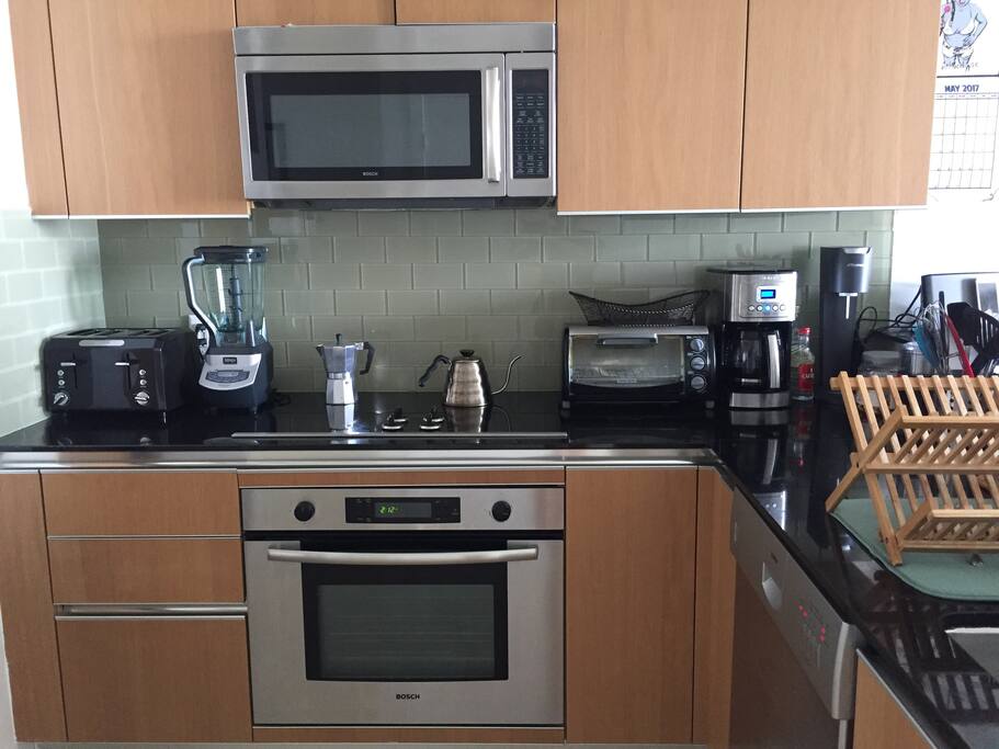 Kitchen (photo 2)