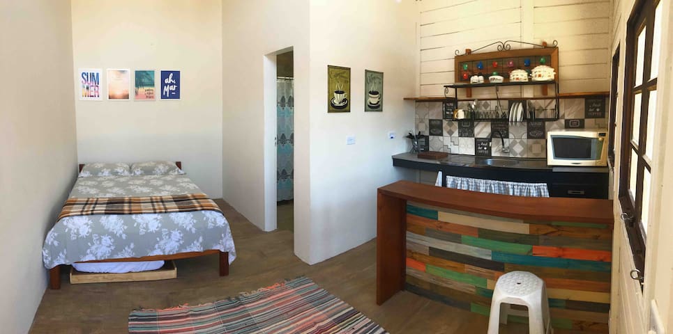 Entire home with 1 bedrooms in Guarujá - Cottage praia do tombo