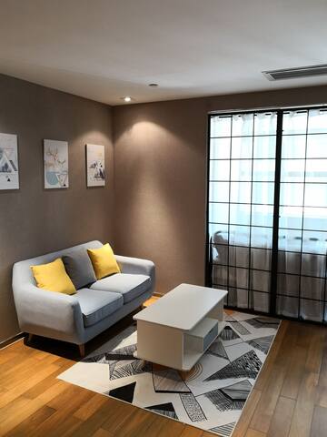 Futian Port, a five-star property hotel apartment in the A Building of Jiafu Plaza near the Convention and Exhibition Center - Exquisite One Room