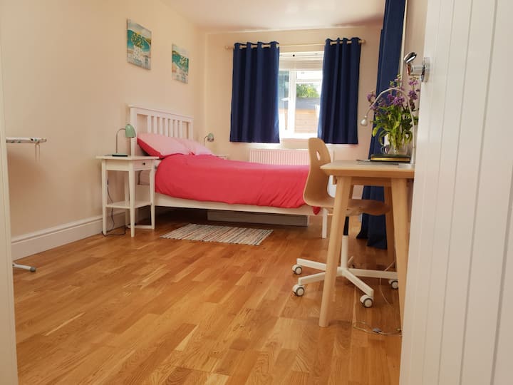 West Windsor Apartment Apartments for Rent in Windsor and Maidenhead