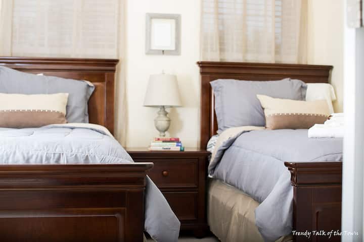 « The Twins » - {Chambre #4} - Troisième étage