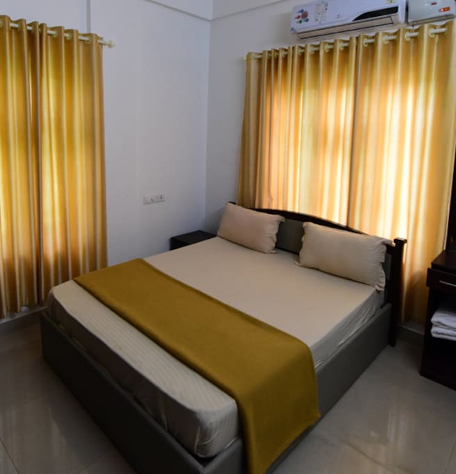 Comfortable and well equipped air-conditioned bedrooms.